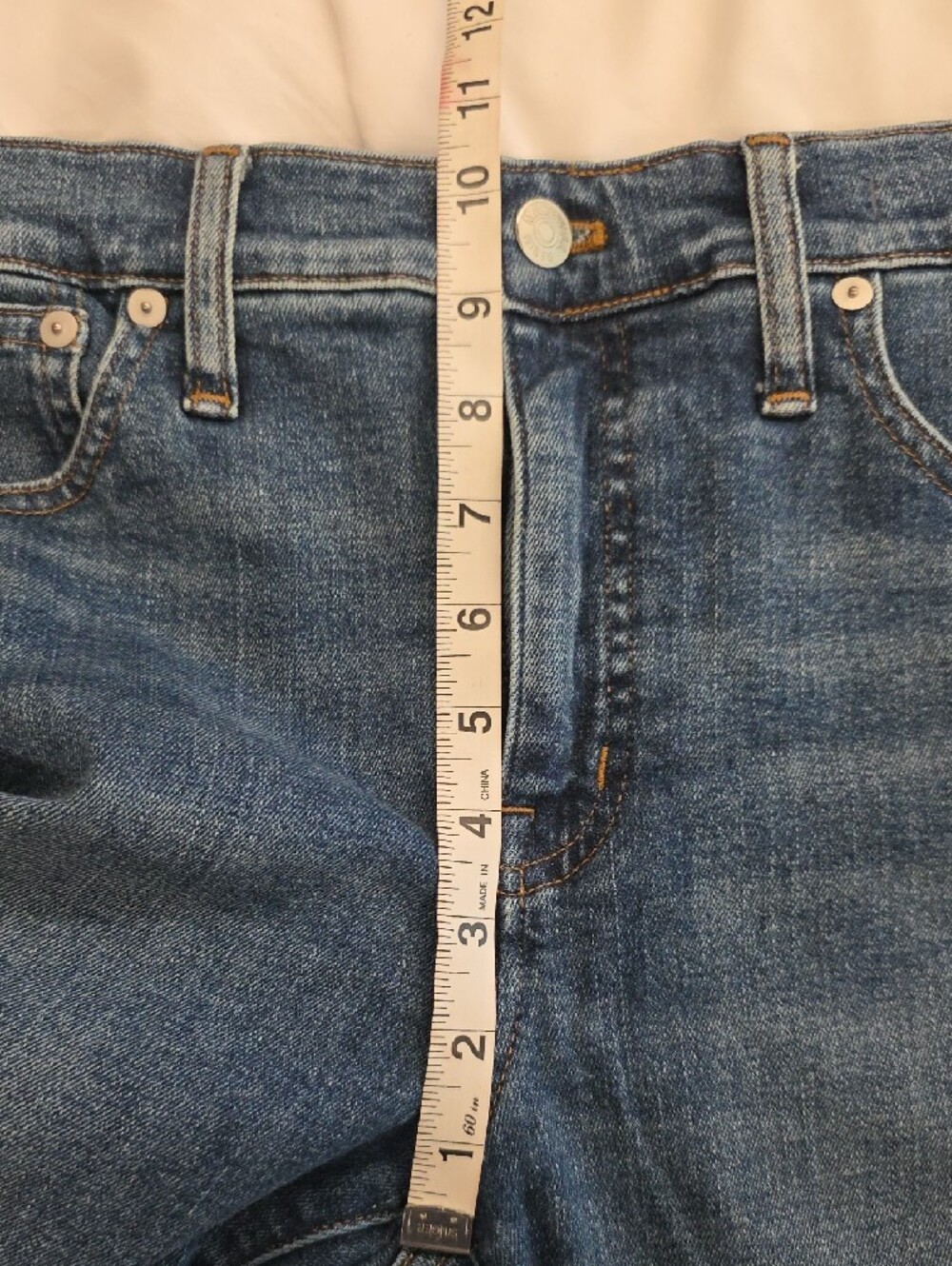 Madewell Mid-Rise Kick Out Jeans Size 28 Cropped Kick Flare Blue Denim - Picture 8 of 10